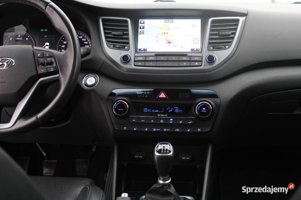Hyundai Tucson 2016r 20 CRDI 4X4 Najbogatsza 2000cm3 pomorskie Rumia