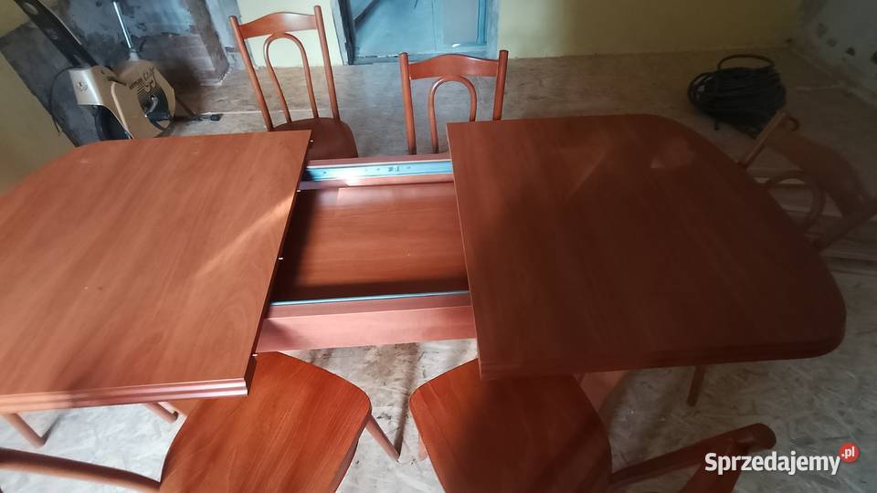 Zestaw Stół 8 krzeseł 150cm Jerzwałd