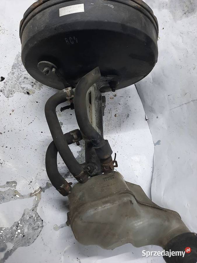 TOYOTA AVENSIS VERSO 20 D4D serwo pompa osobowe