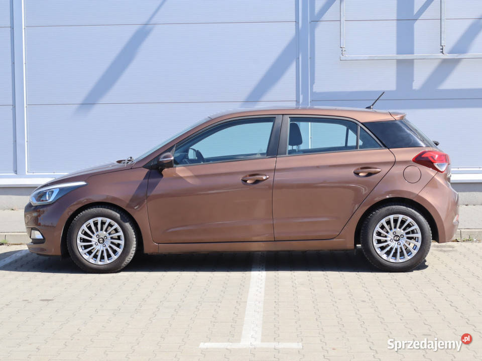 Hyundai i20 10 TGDI czujnik parkowania