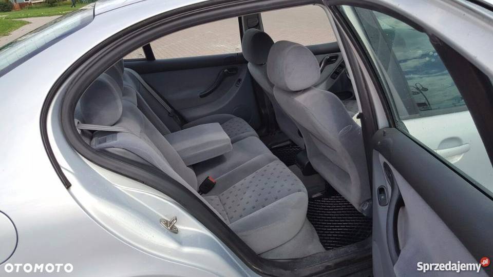 SEAT TOLEDO II 18 20V srebrny Wysokie Mazowieckie