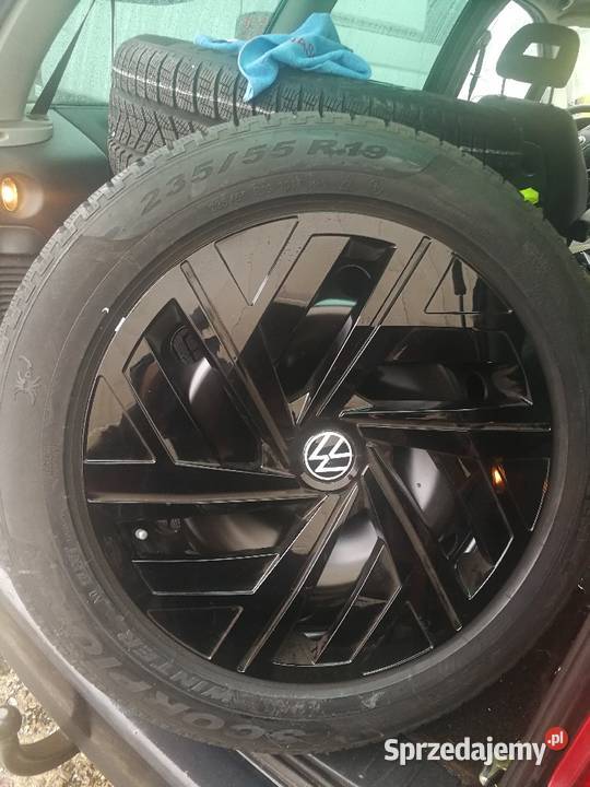 nowe kola zimowe VW ID4 Typ E2 23555R19 felgi Olsztynek