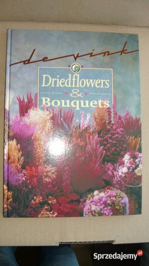 Album z suszonymi roślinami i bukietami Sokółka