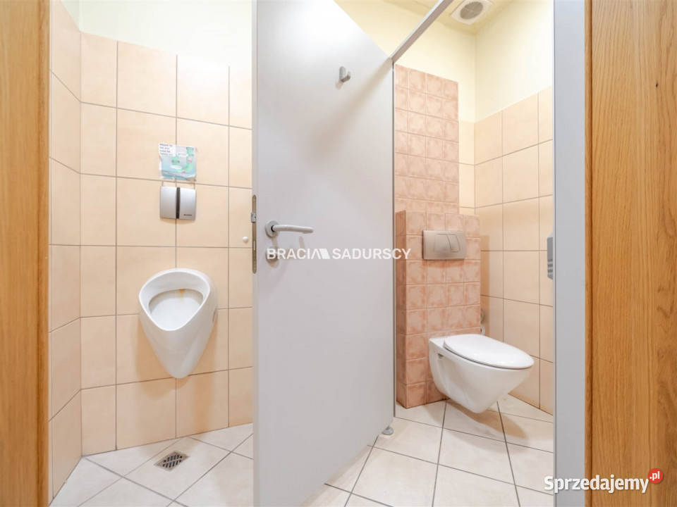 Lokal wynajmę Kraków 185m2 dojazd asfaltowy małopolskie sprzedam
