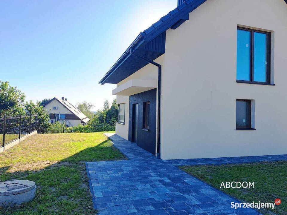 Urocze miejsce wolnostojący dom 5 pokoiogród Gorzków