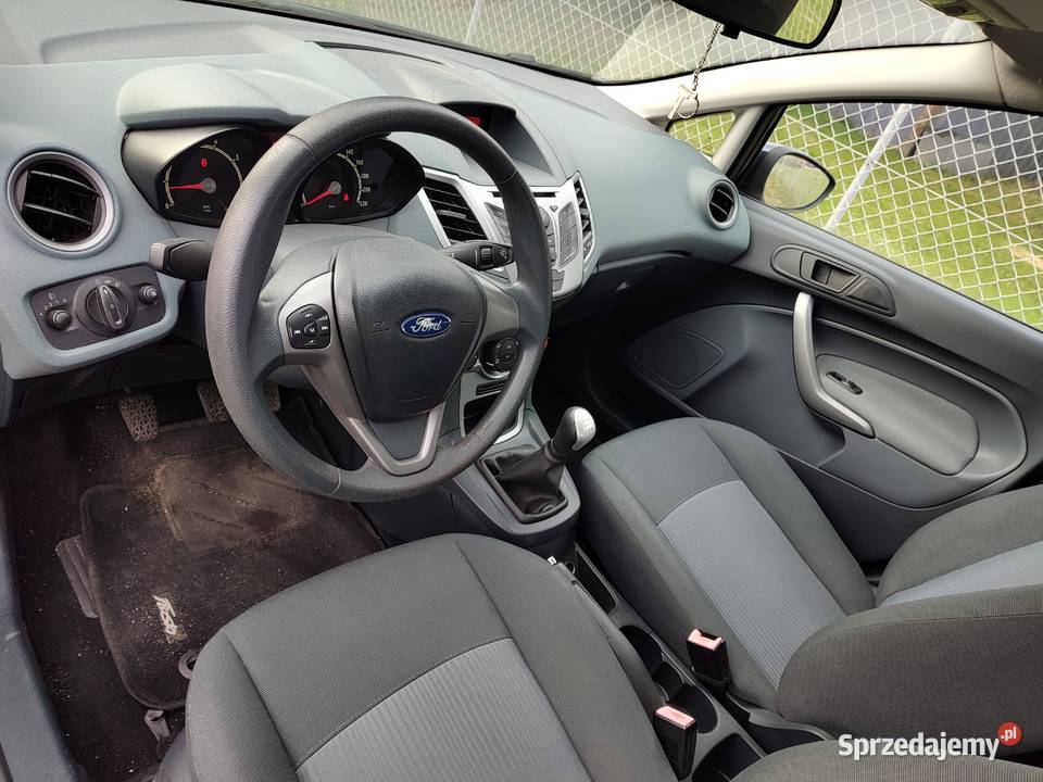 FORD FIESTA 12 BENZYNA autoalarm