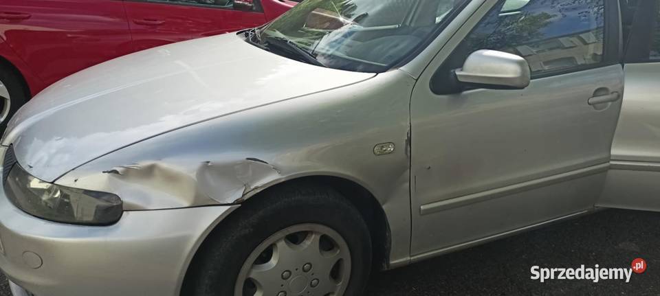 Seat Leon TDi 110 z Francji 2003r 308000 Hatchback Wałbrzych