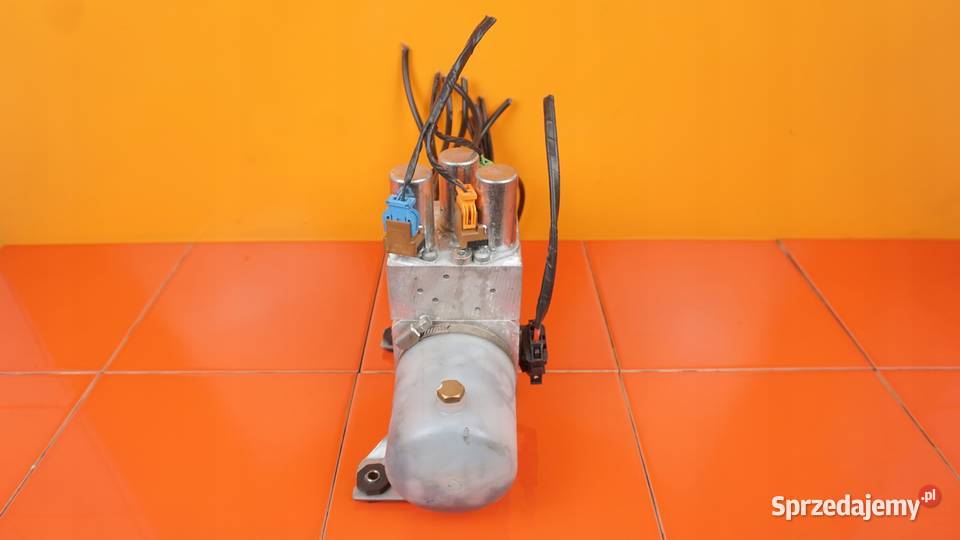 SAAB 93 93 18 L 08r 150 YS3F pompa dachu mazowieckie Suków