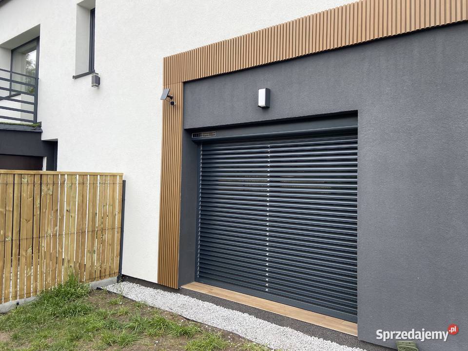 Rolety zewnętrznne Żaluzje fasadowe Rolety