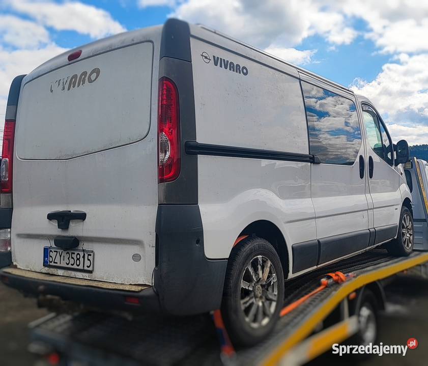 Opel Vivaro szyba lewa boczna dostawcze