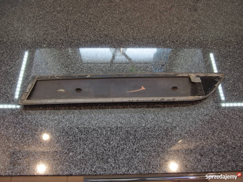 LISTWA BŁOTNIKA CORSA D PRAWA 3DRZWI Wągrowiec