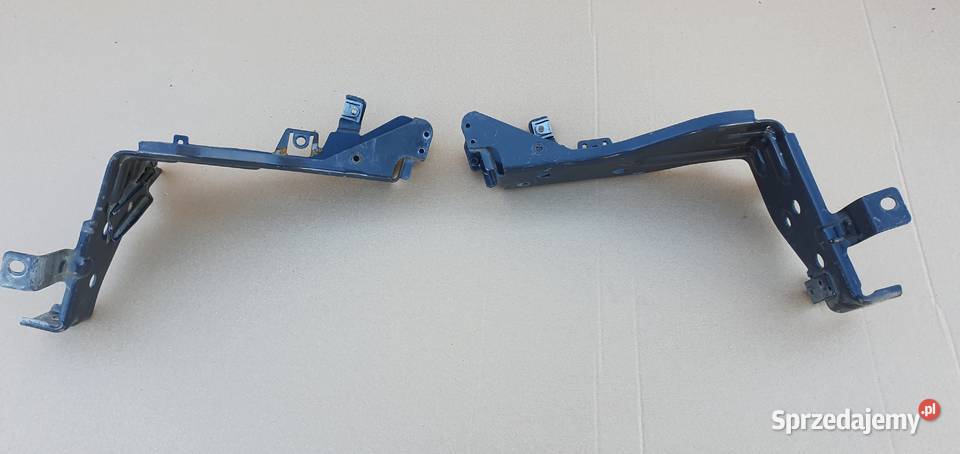 VOLVO FH4 UCHWYT MOCOWANIE LAMPY HALOGENU Bieleń