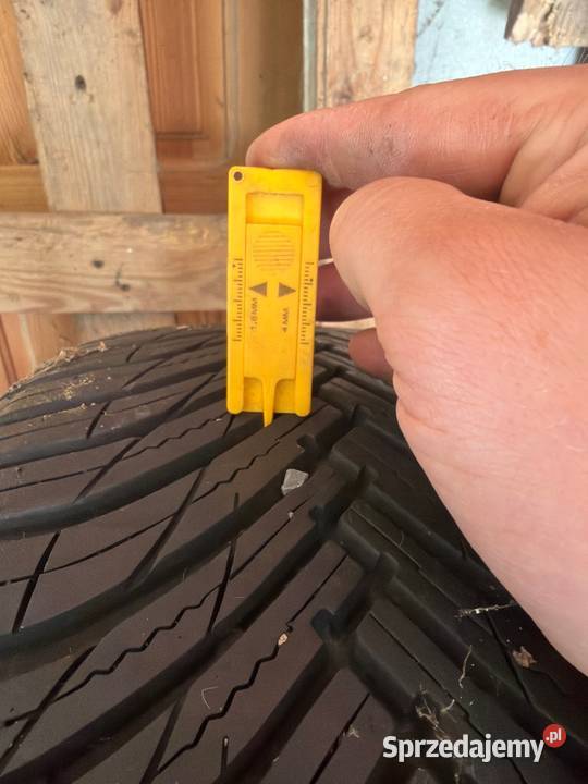 2x Maxxis 20540 R18 wielosezonowe