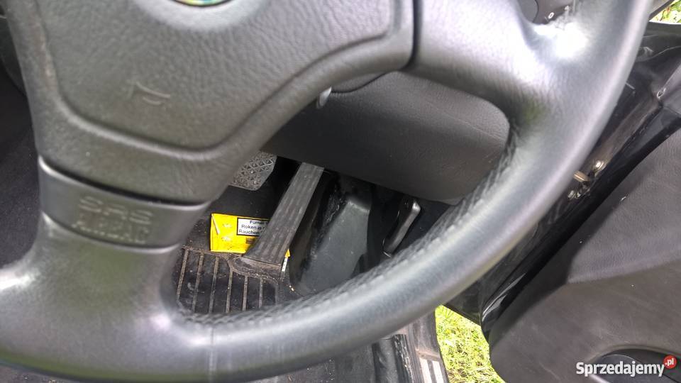 kierownica trojramienna e36 idealna z poduszka Tarnowskie Góry