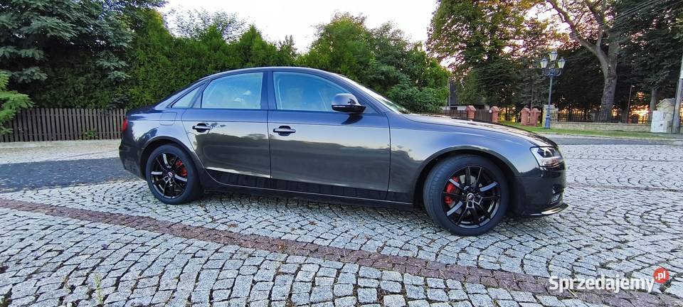Audi A4 B8 20 TDI 143 CAGA 184 6 biegów 2 szary A4 Mielec