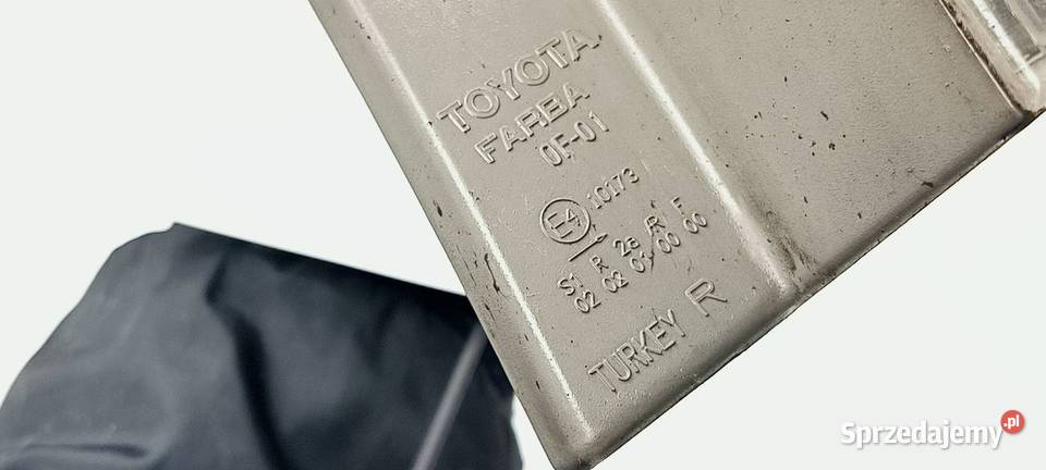 LAMPA PRAWA TYŁ TOYOTA COROLLA VERSO Pozostałe Lipno
