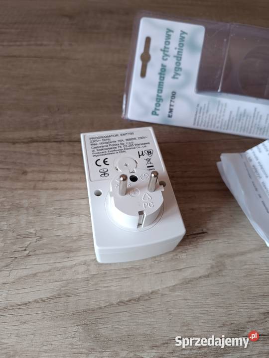 Programator cyfrowy tygodniowy EMT700 3680W 16A Rzeszów