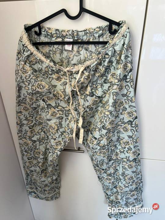 ładne Spodnie w kwiaty L Gdańsk