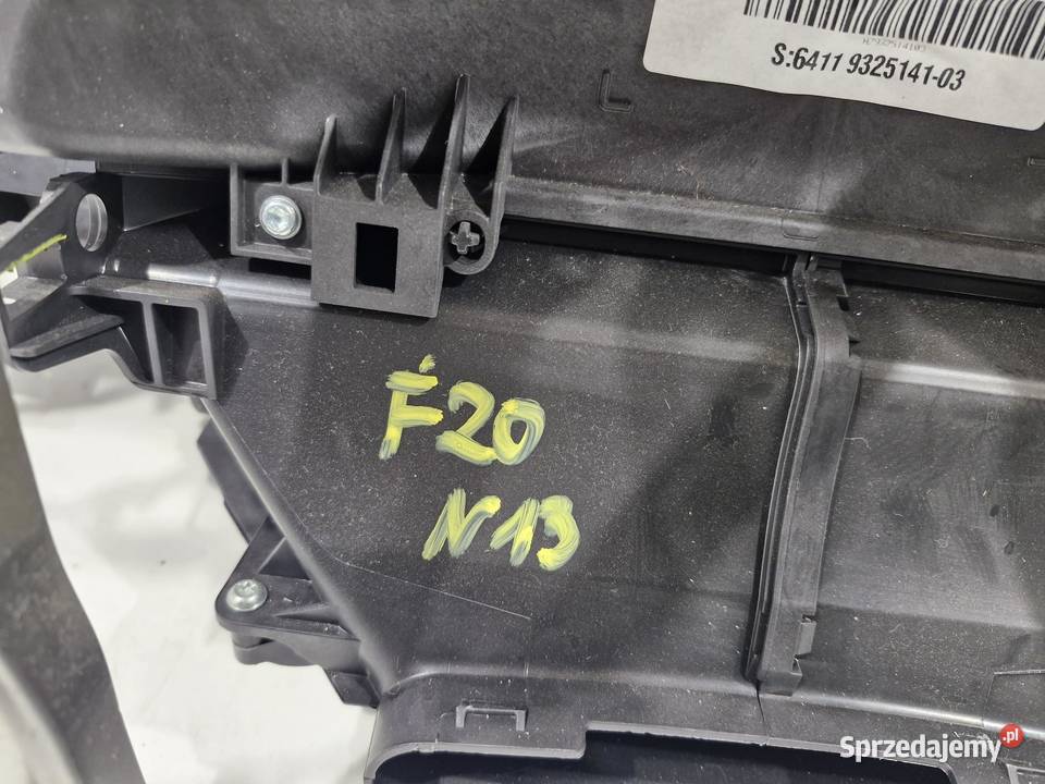 BMW F20 F21 STELAŻ KONSOLI DESKI NAGRZEWNICA Wzmocnienia, belki i wsporniki