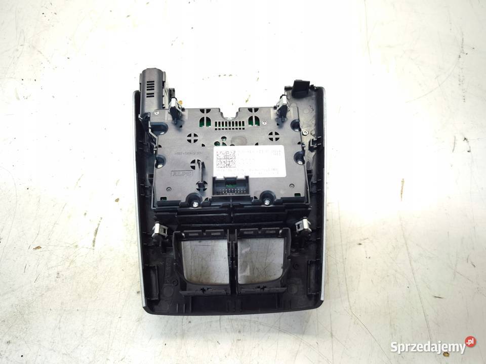 PANEL STEROWANIA RADIEM MMI AUDI A3 8V osobowe Przystajń sprzedam
