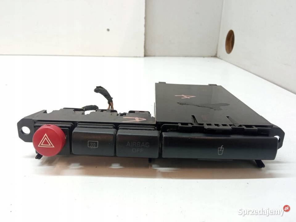 UCHWYT NA KUBEK PRZEŁĄCZNIK 6L1858815 Seat Ibiza