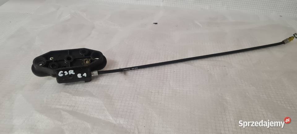 Suzuki GSR 600 zamek siedzenia linka mocowanie Motoryzacja