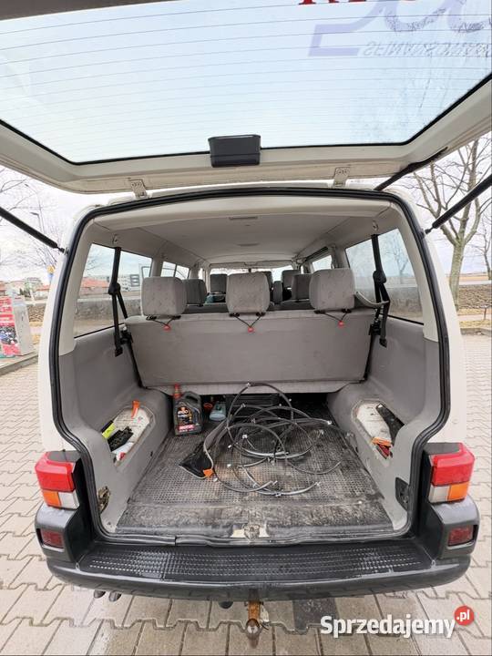 VW T4 Transporter 25TDI 9 osób salon 2 kupiony w polskim salonie Skarbimierz
