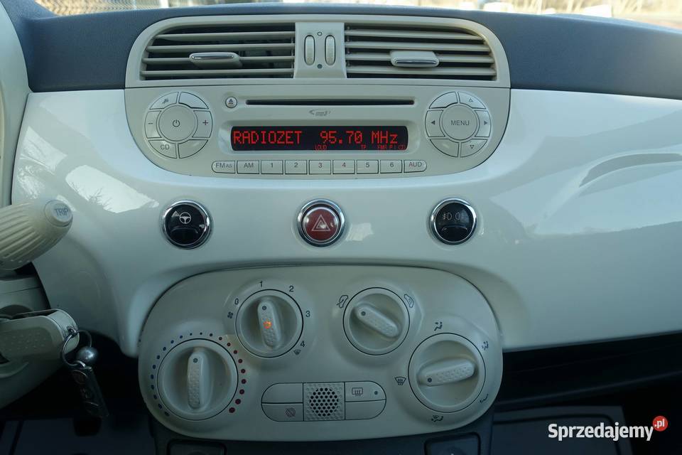 FIAT 500 12 69 KLIMATYZACJA BEZ KOROZJI światła przeciwmgielne śląskie sprzedam