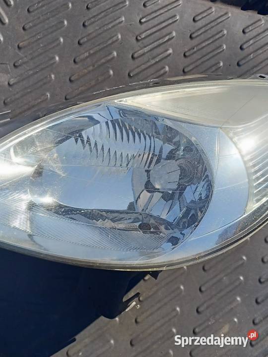 Lampa przednia przód citroen Xsara Picasso Szczecin