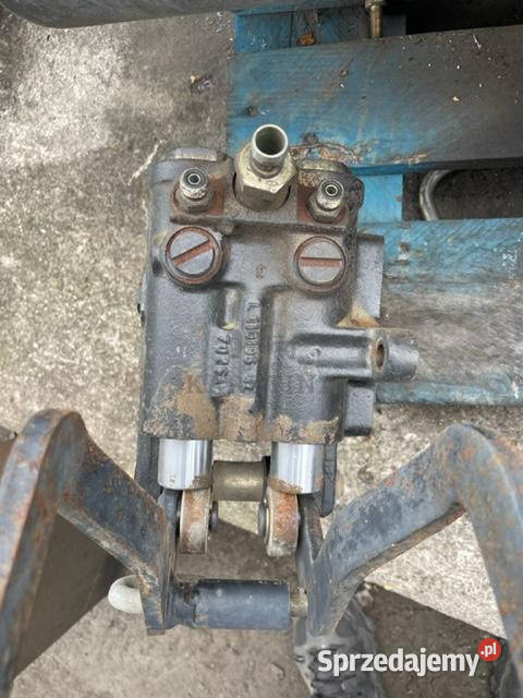 Pompa hamulcowa john deere L110195