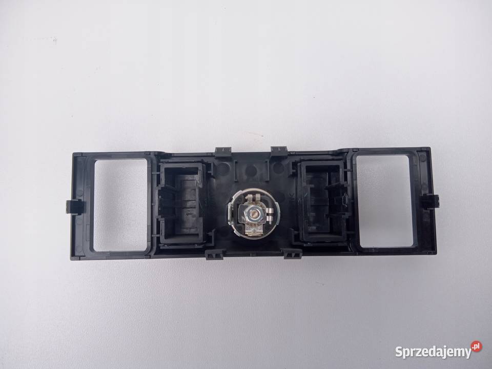 PANEL ŚRODKOWY ZAPALNICZKA MITSUBISHI PAJERO