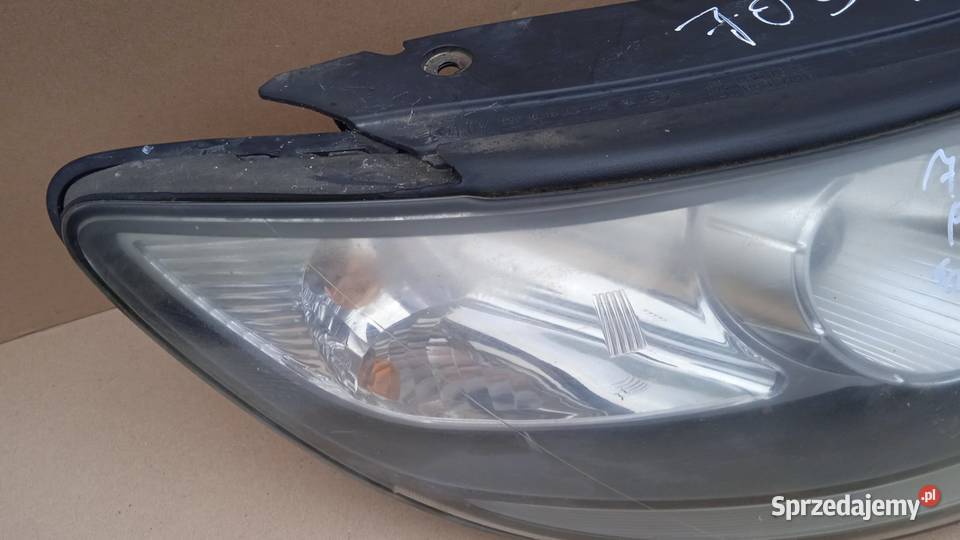 HYUNDAI SANTAFE II LAMPA PRZÓD PRAWA SOCZEWKA wielkopolskie Zbierkowo