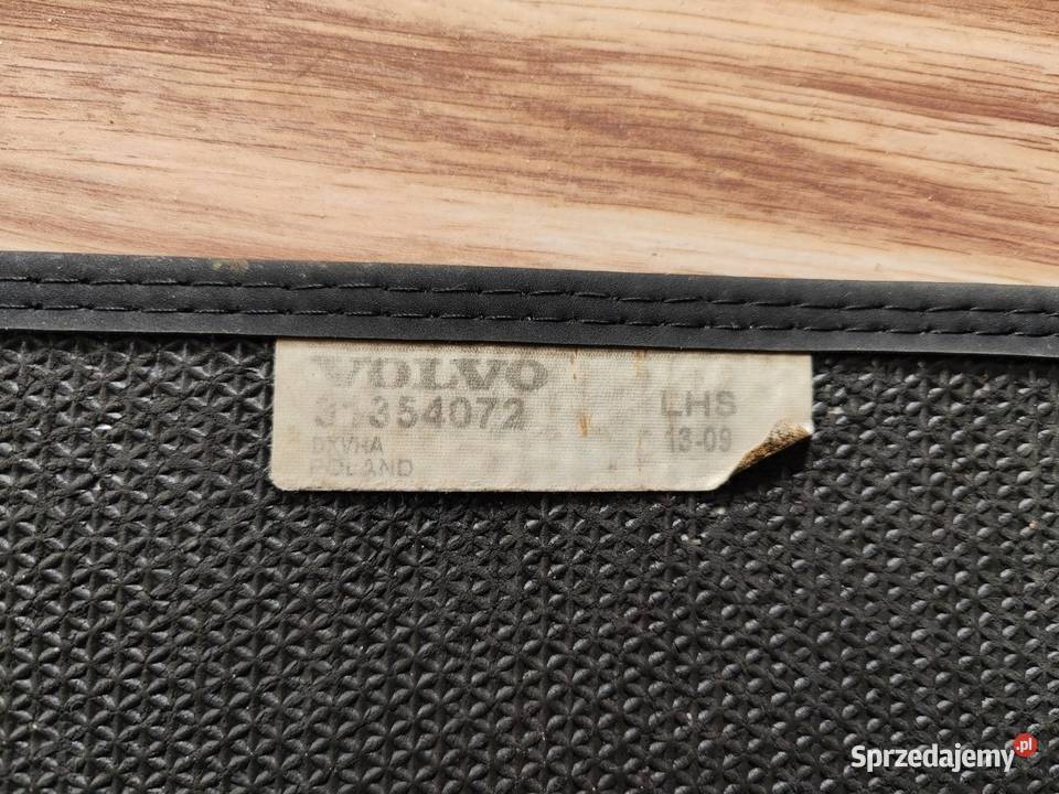 Volvo v40 komplet oryginalnych dywaników z Barczewo