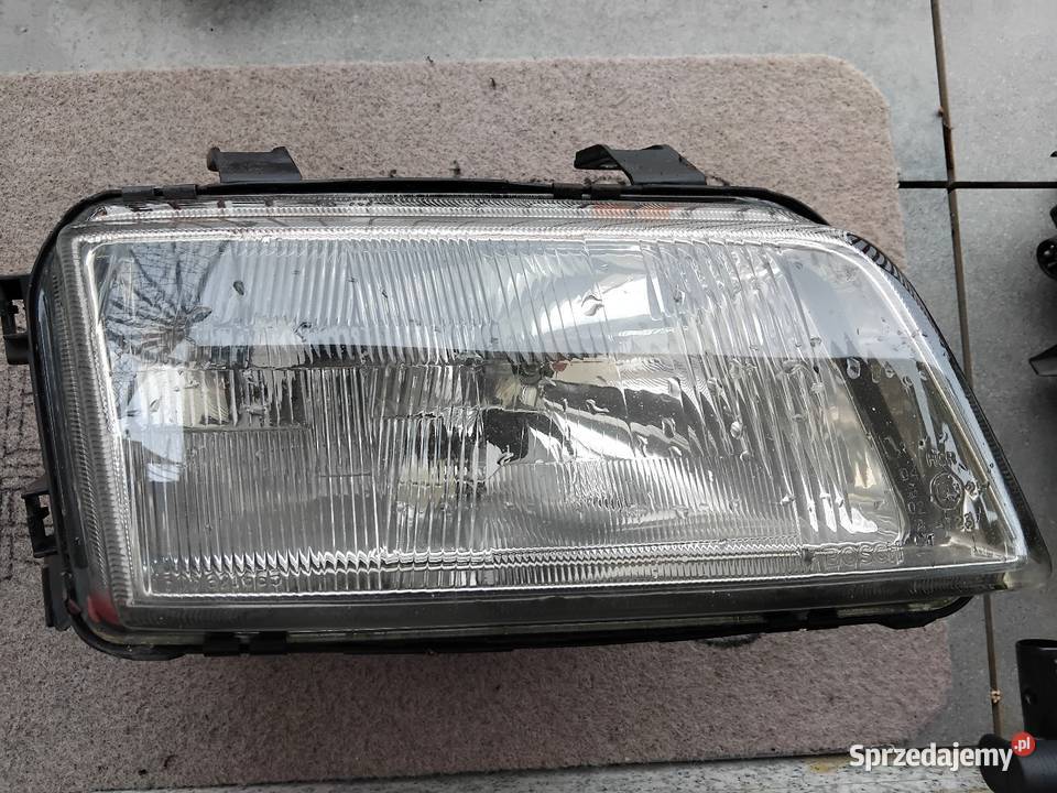 Lampa lewa i prawa Audi A4 B5 przód Warszawa sprzedam