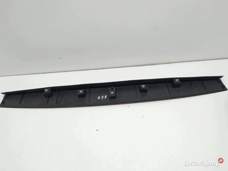 OSŁONA KLAPY BAGAŻNIKA GÓRNA KPL 5TA867703B VW