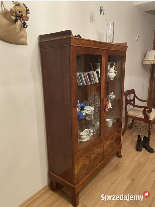 Witrynka art deco renowacji Nowy Tomyśl