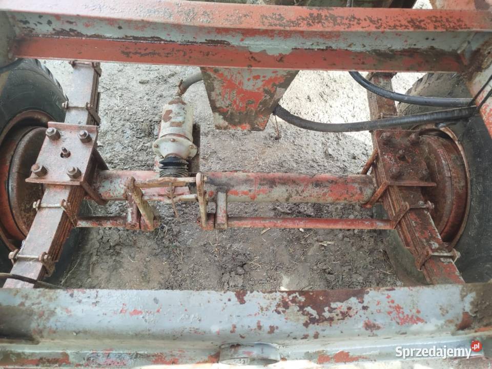 Przyczepa rolnicza Bss 8t hl Autosan uszkodzony Hubinek
