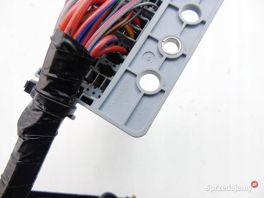 Skrzynka bezpieczników Fiat Doblo II 20102022 osobowe Sosnowiec