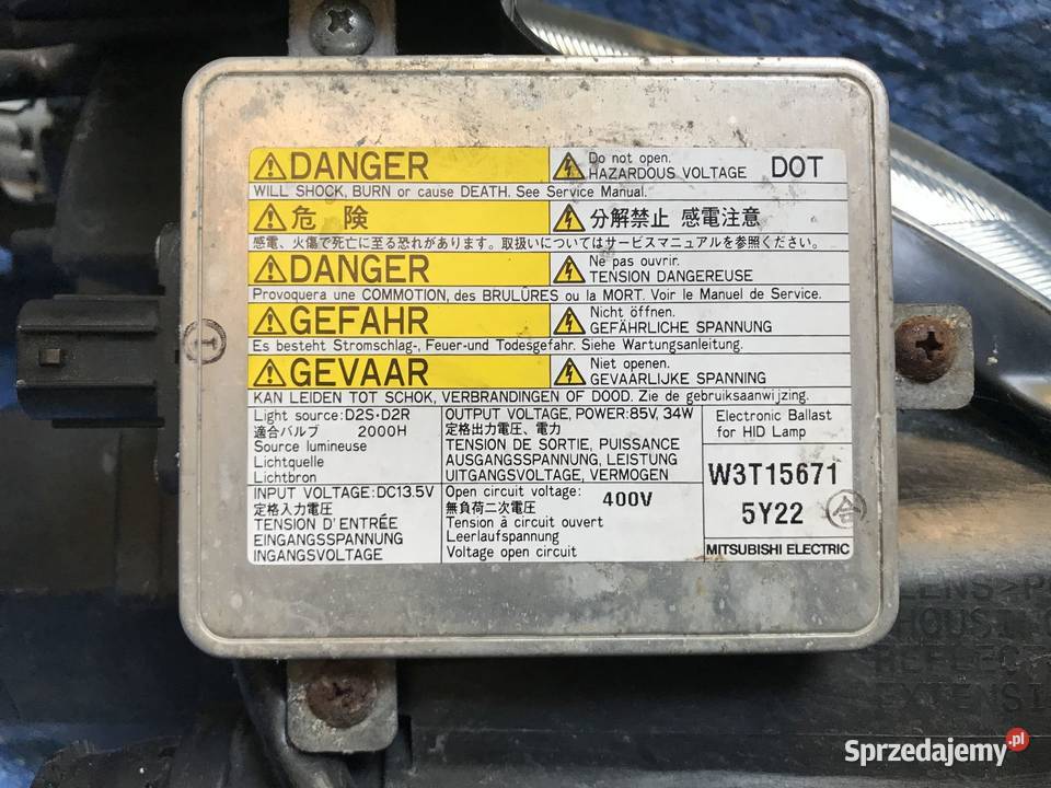 Mazda 5 Lampa Prawa Przednia Przód XENON P5117R sprzedam