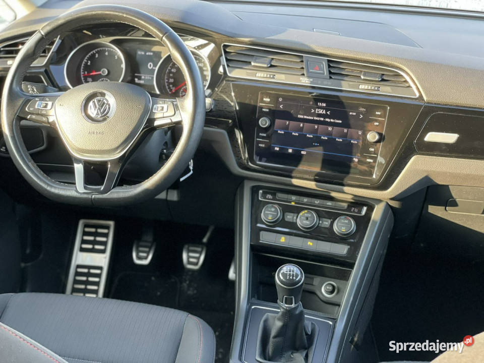 Volkswagen Touran 14 TSI 150 2017r ACC Front dolnośląskie Wojkowice sprzedam