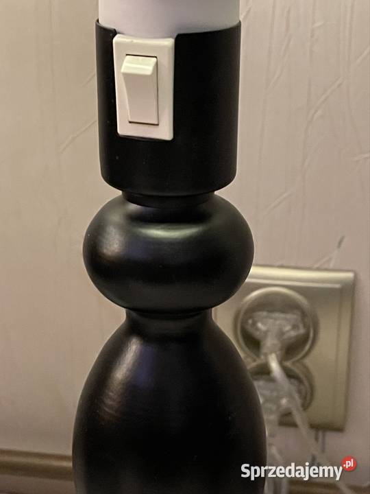 Piękne lampy stojące Żary