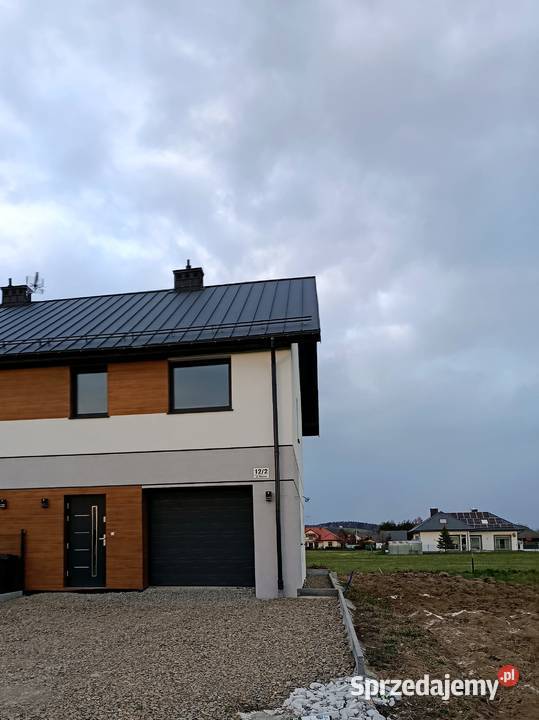 Dom jednorodzinny zabudowa bliźniacza 100m2 100m2 małopolskie Gorlice sprzedam