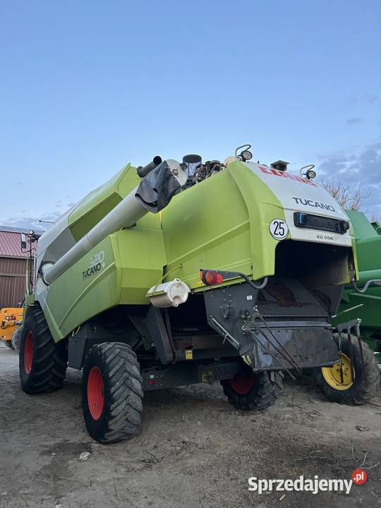 Claas Tucano 320 mazowieckie Łysakowo