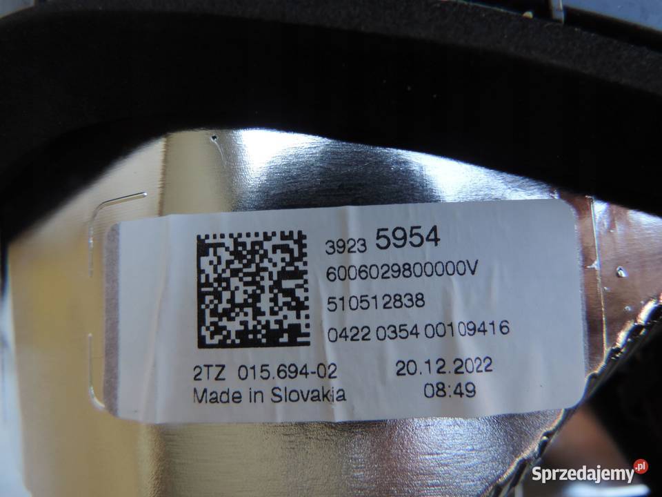 Lampa tylna w klapę prawa Opel Crossland X lift