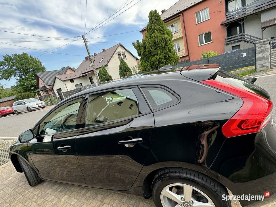 Volvo V40 D2 2016