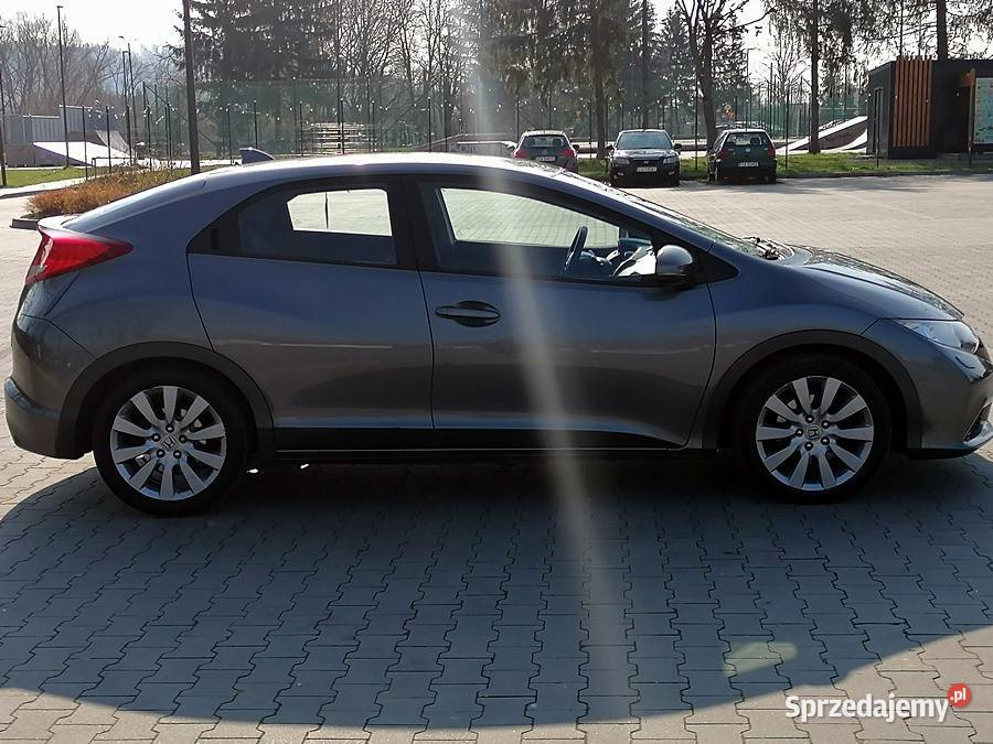 Honda Civic IX 16 iDTEC światła do jazdy dziennej Sanok