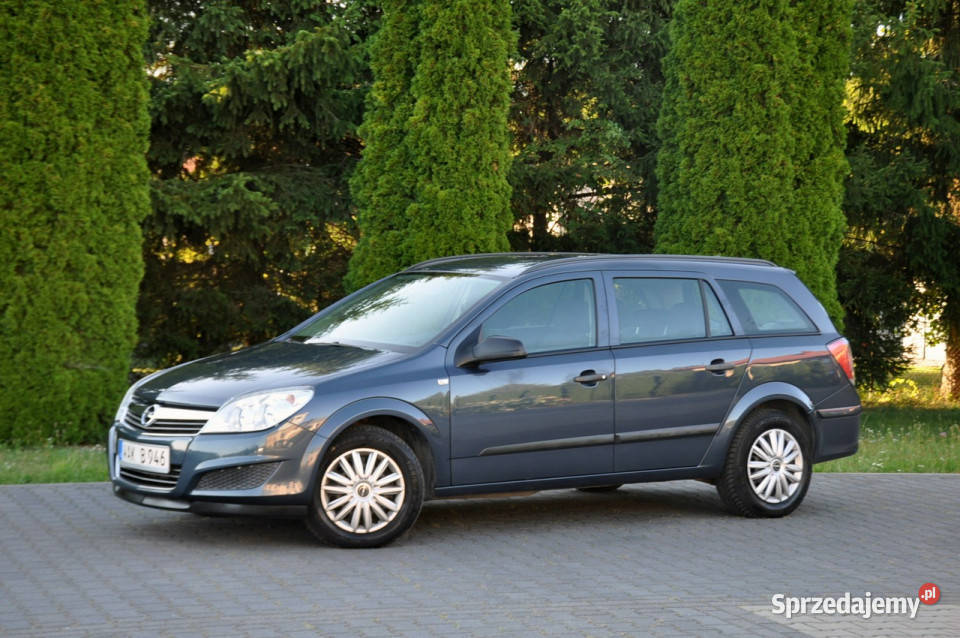 Opel Astra 16i115LiftKlimatronikI światła do jazdy dziennej Ostrów Mazowiecka
