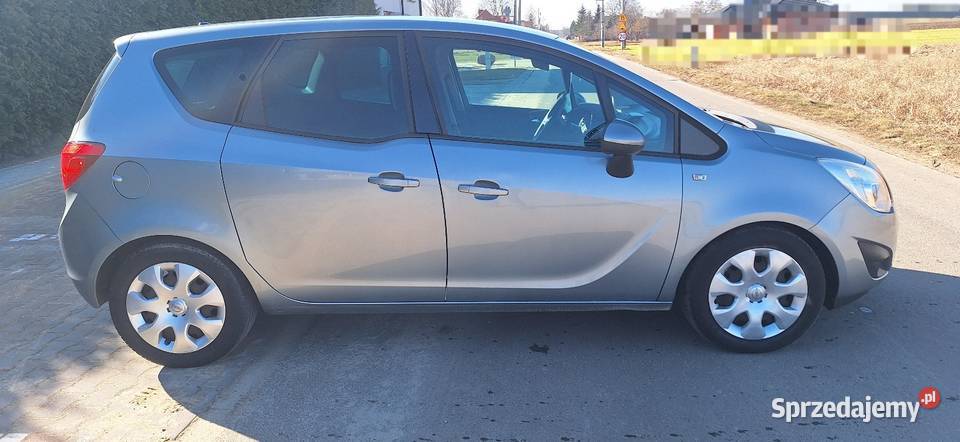 Meriva 14 gaz salon polski 2010r łódzkie Rawa Mazowiecka