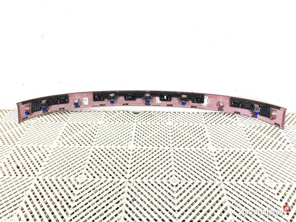 LISTWA KLAPY TYŁ HYUNDAI KONA SX2 SUV CZERWONY