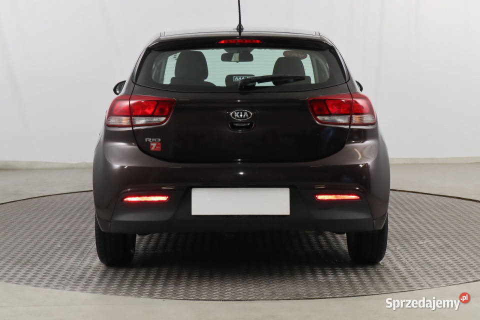 Kia Rio 14 CVVT gniazdo USB Zabrze